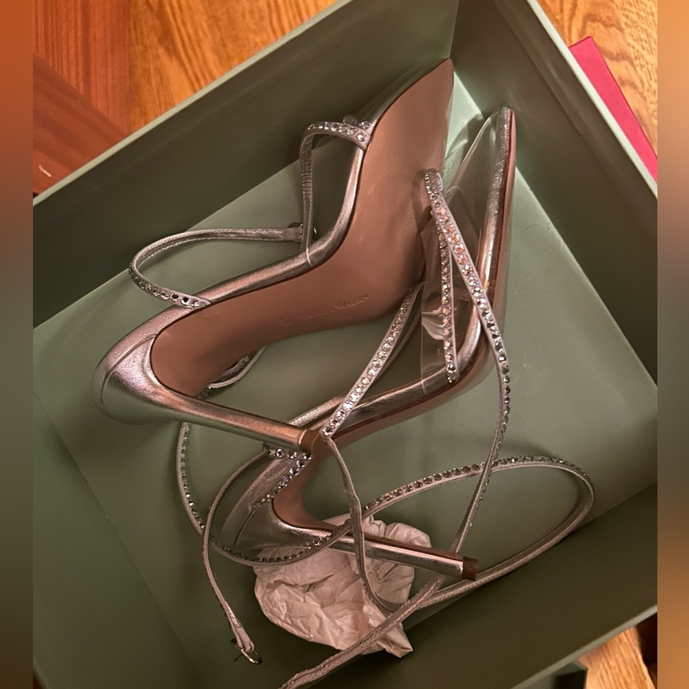 NEW ANDREA WAXEN HEELS